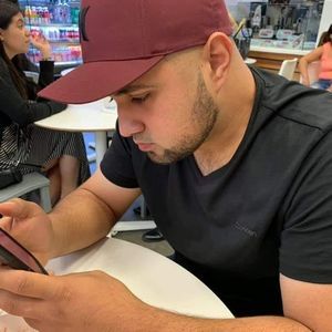 Meet your Posher, Martin